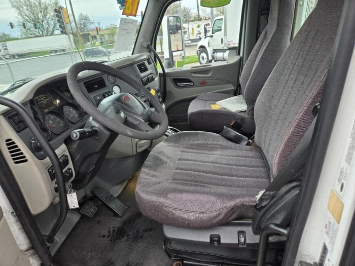 2018 Peterbilt 579 — photo 5