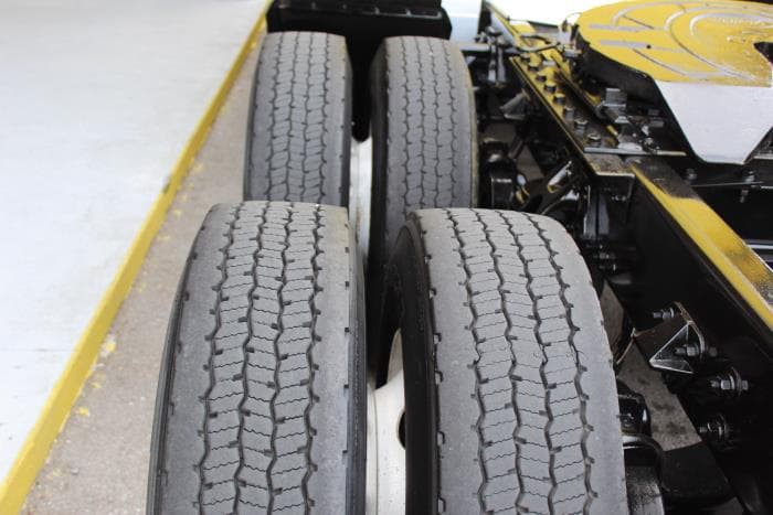 2022 Kenworth T680 — photo 6