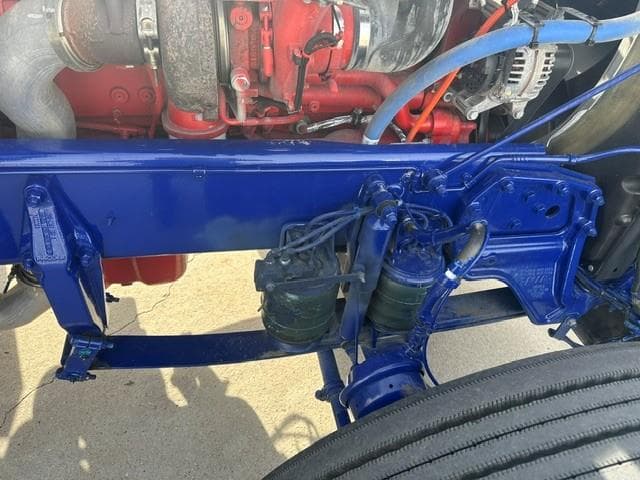 2024 Peterbilt 389 — photo 3