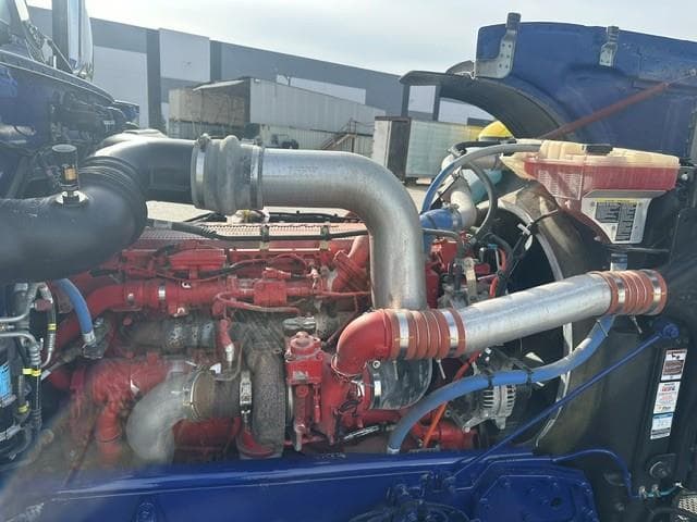 2024 Peterbilt 389 — photo 12