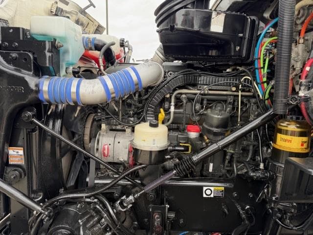 2019 Peterbilt 567 — photo 16