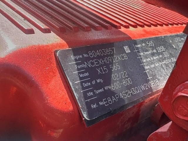 2023 Peterbilt 389 — photo 8