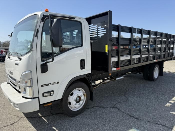 2026 Isuzu NRR — photo 18