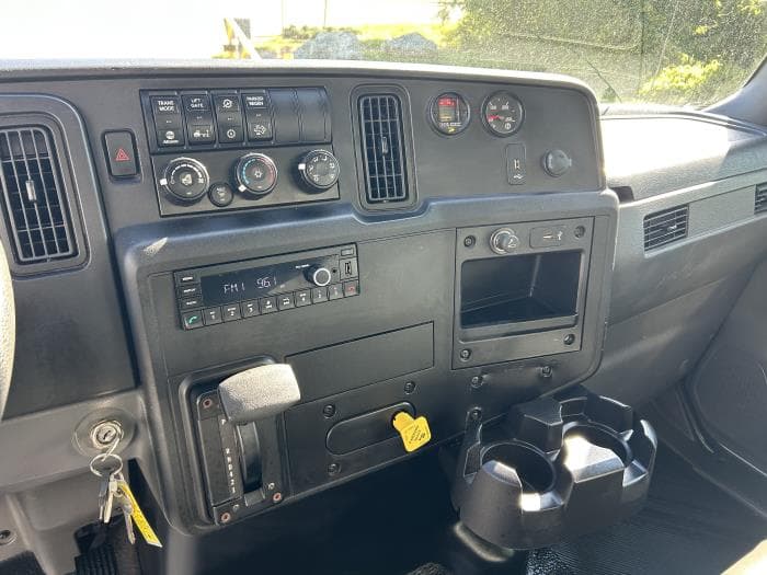 2022 International MV — photo 15