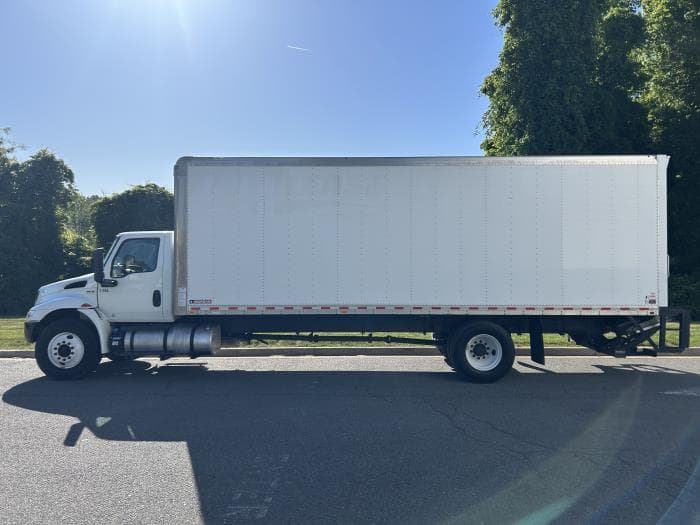 2022 International MV — photo 5