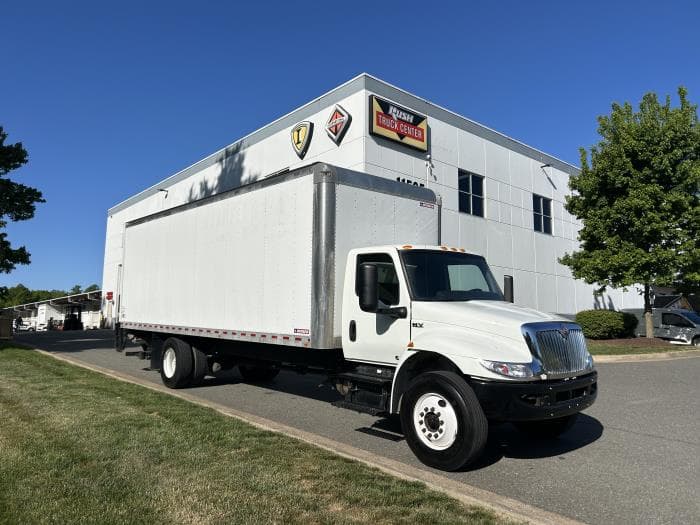 2022 International MV — photo 2