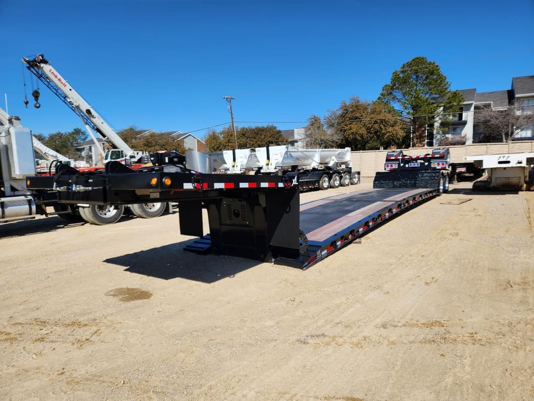 2025 XL Specialized — photo 2