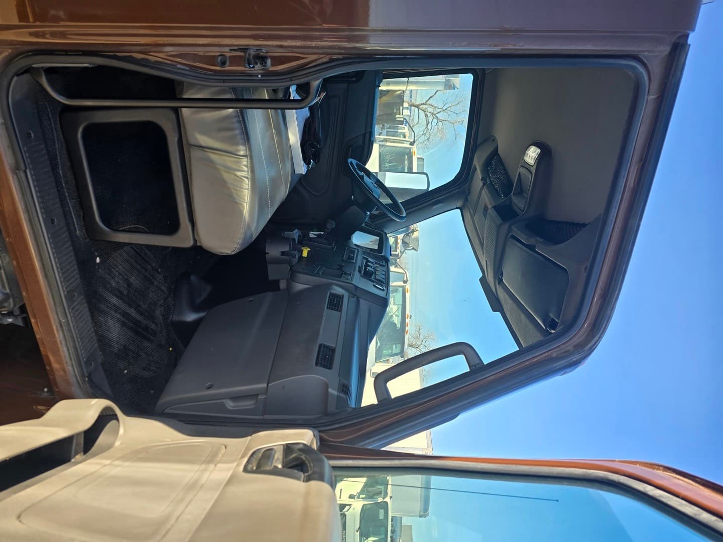 2023 International MV — photo 4