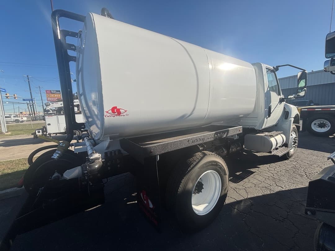 2025 International MV — photo 6