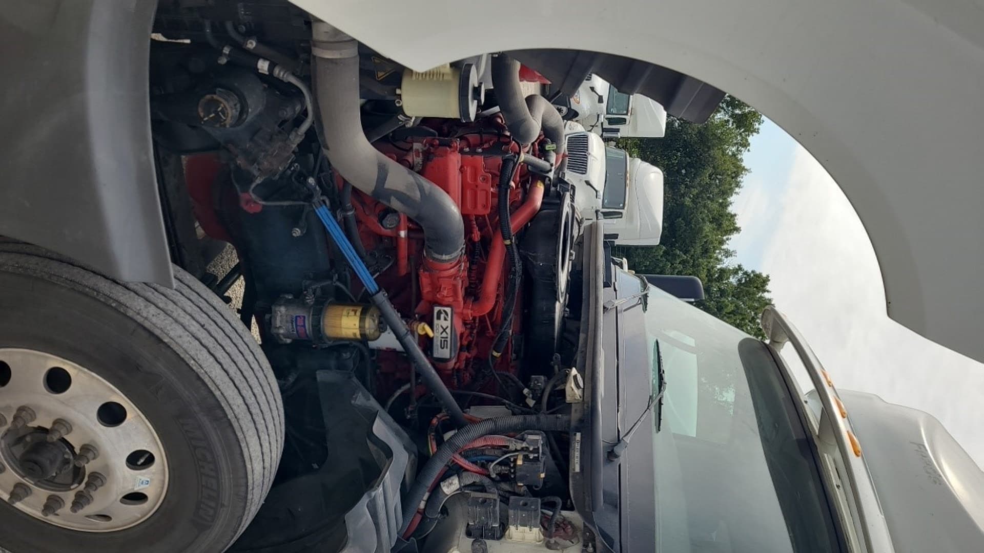 2021 International LT — photo 4