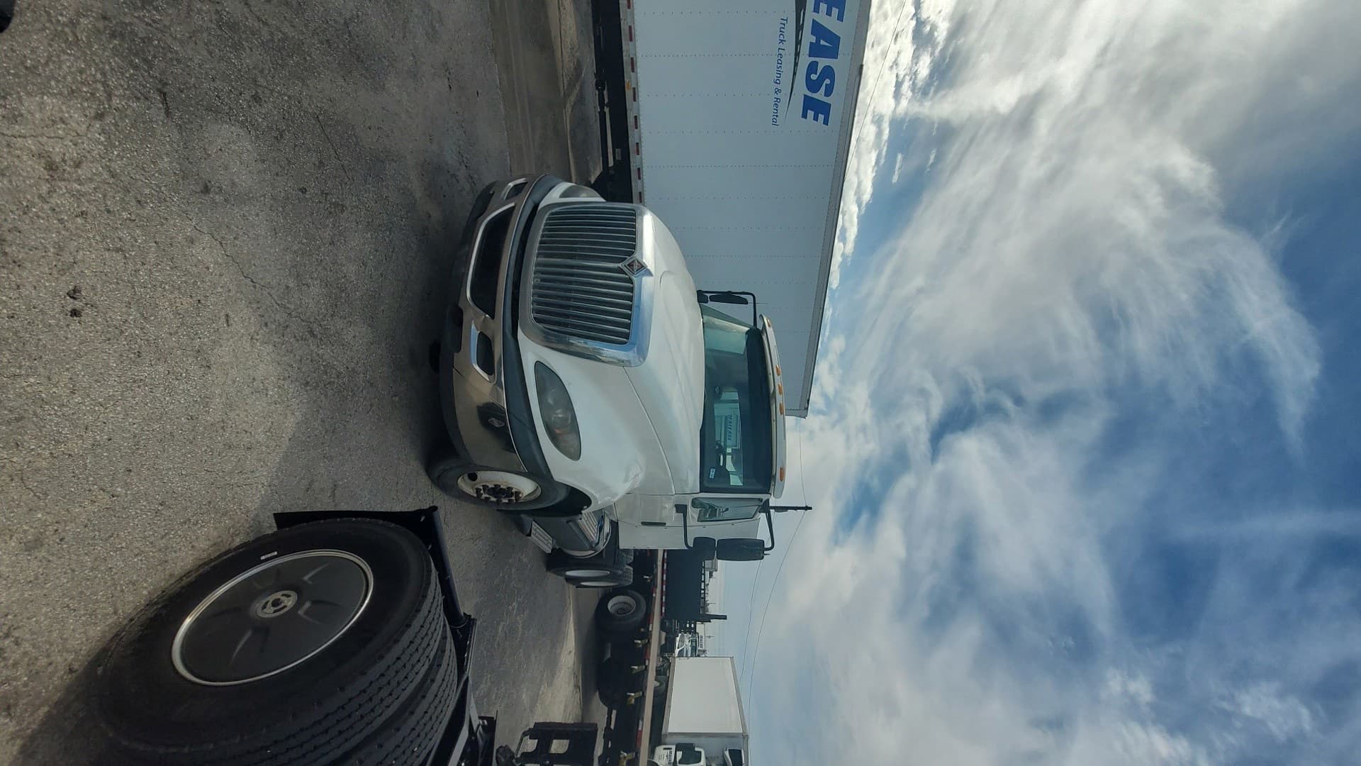 2015 International ProStar — photo 2