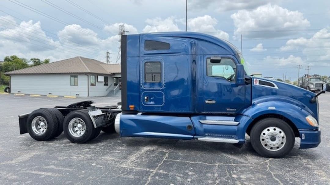 2019 Kenworth T680 — photo 4