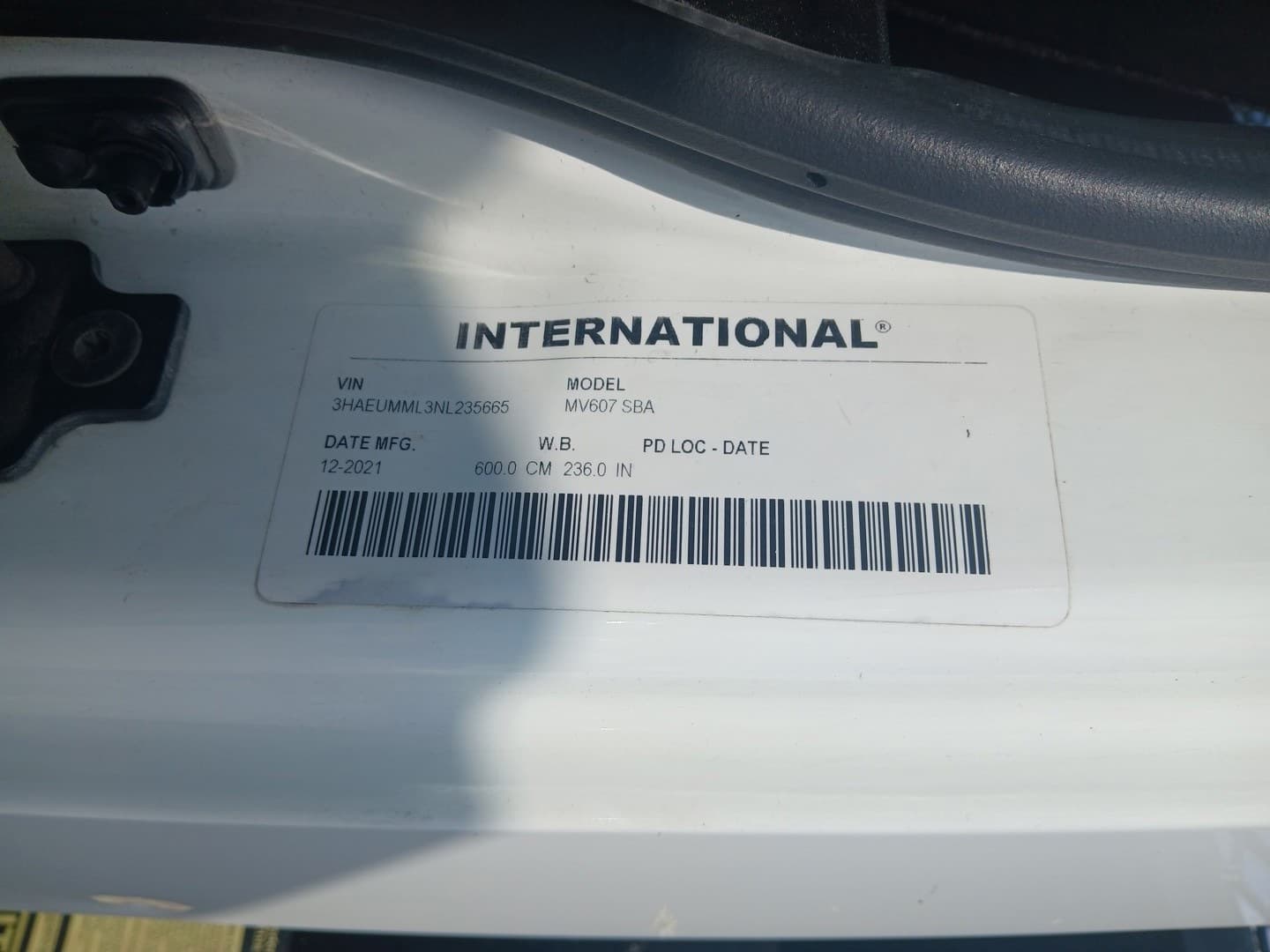 2022 International MV — photo 2