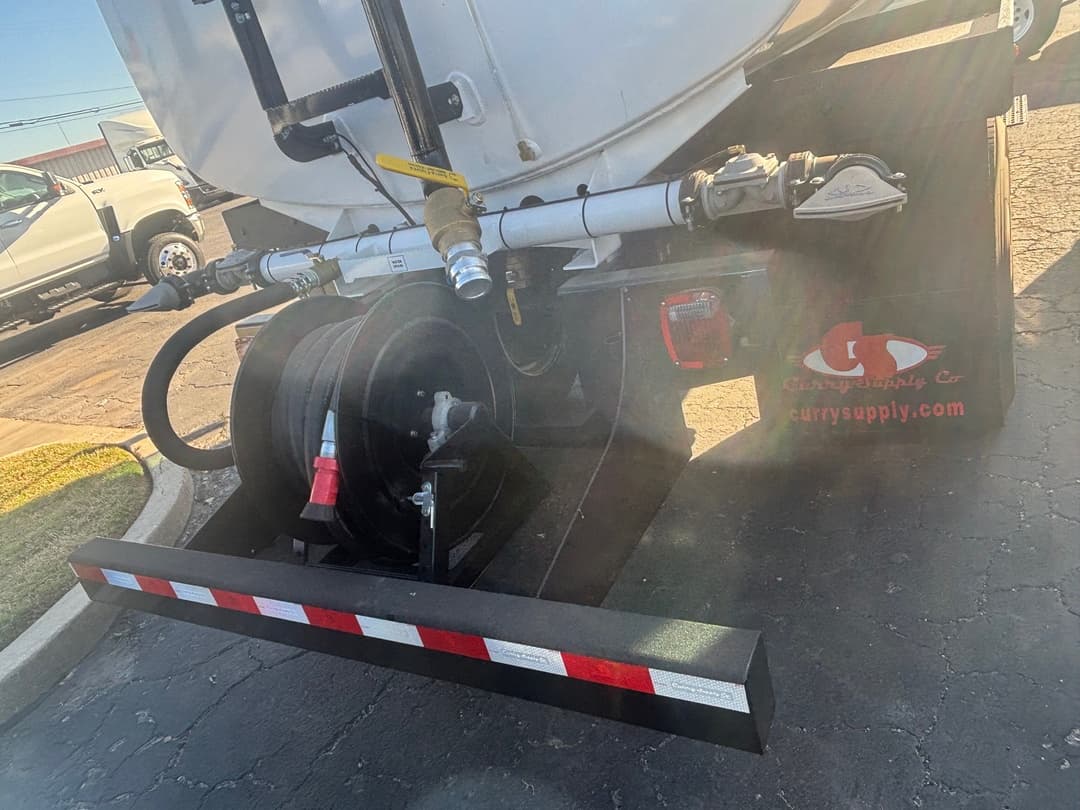 2025 International MV — photo 3