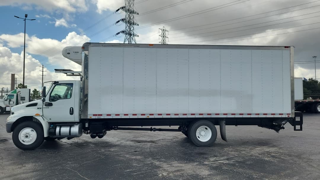 2021 International MV — photo 8