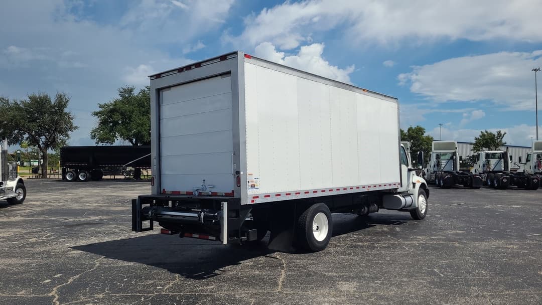 2019 International MV — photo 12