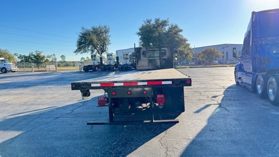 2018 International 4300 — photo 4