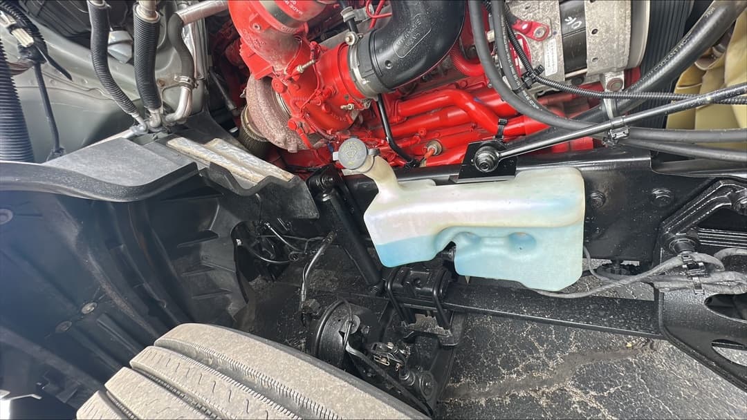 2023 International LT — photo 12