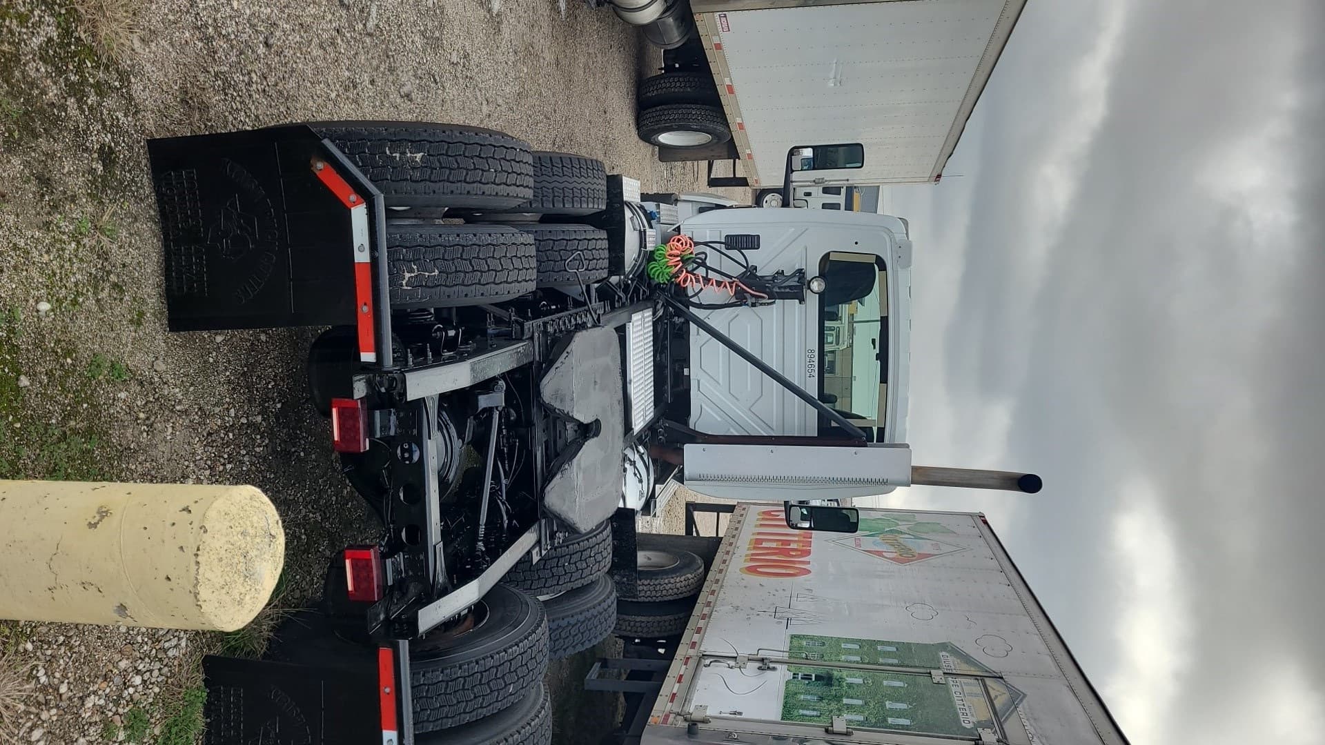 2019 International LT — photo 12