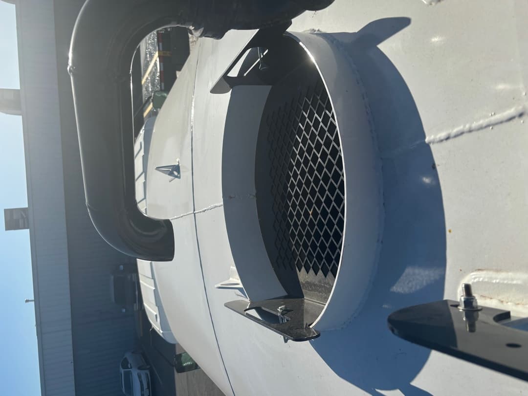 2025 International MV — photo 7