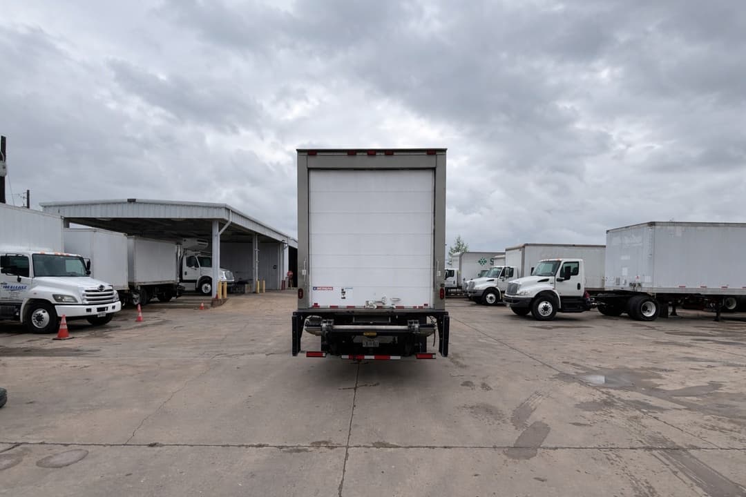 2019 International MV — photo 6