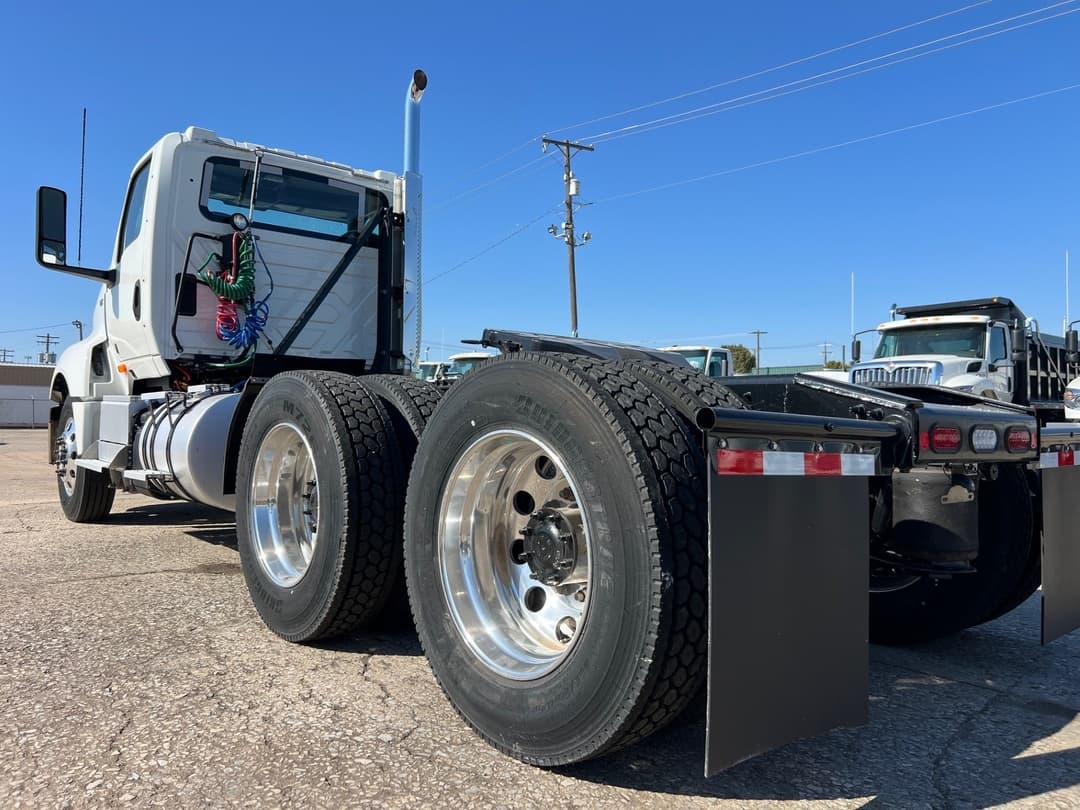 2026 International LT — photo 8