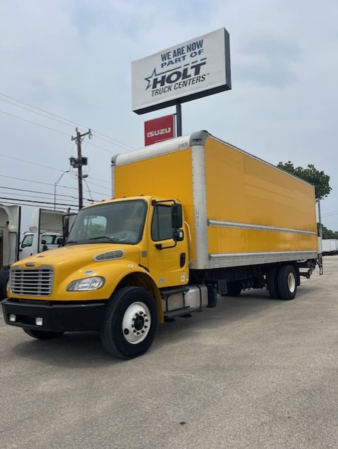 2018 Freightliner M2 106 — photo 4