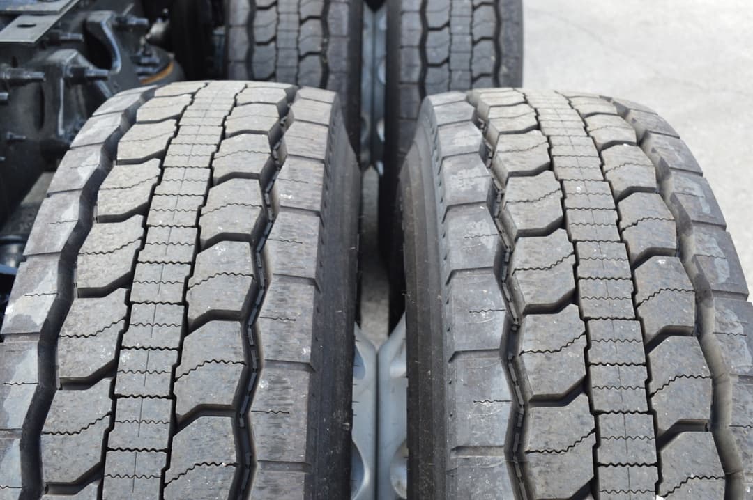 2022 International LT — photo 8