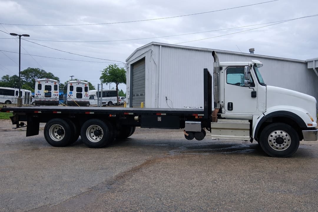 2021 International HX — photo 8