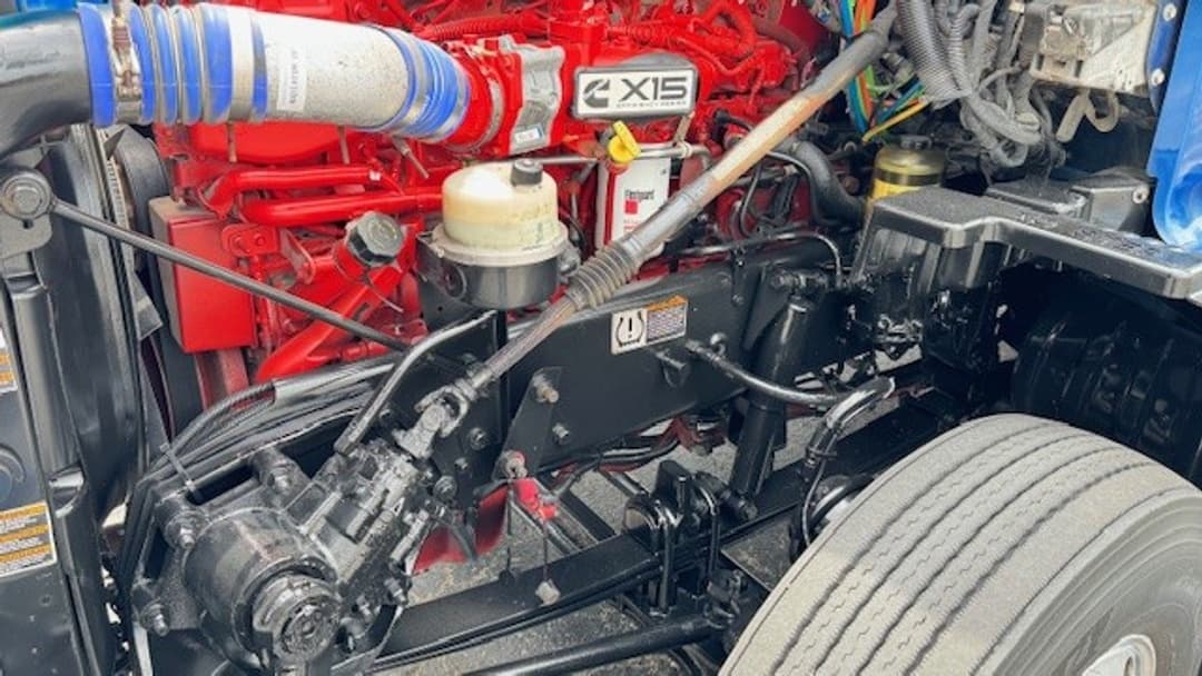 2019 Kenworth T680 — photo 14