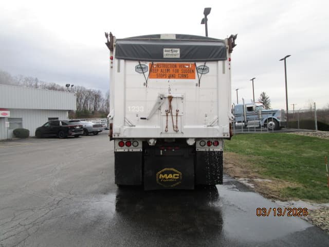 2018 Peterbilt 567 — photo 4