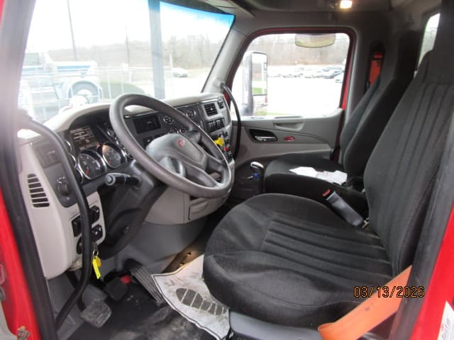 2018 Peterbilt 567 — photo 10