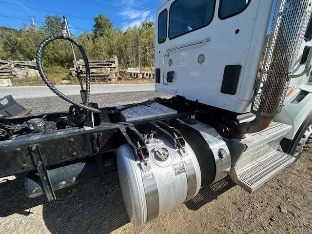 2018 Peterbilt 579 — photo 18