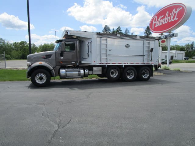 2020 Peterbilt 567 — photo 2