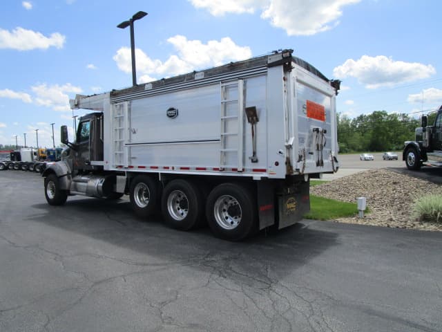 2020 Peterbilt 567 — photo 3