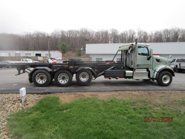 2020 Peterbilt 567 — photo 6