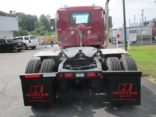 2020 Peterbilt 567 — photo 5