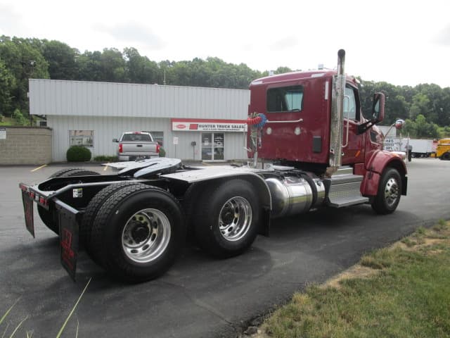 2020 Peterbilt 567 — photo 6