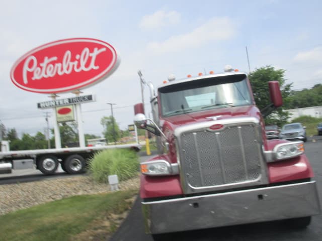 2020 Peterbilt 567 — photo 9