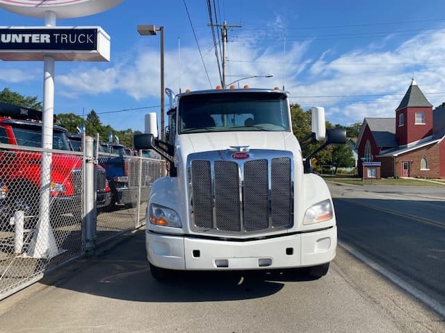 2020 Peterbilt 579 — photo 3