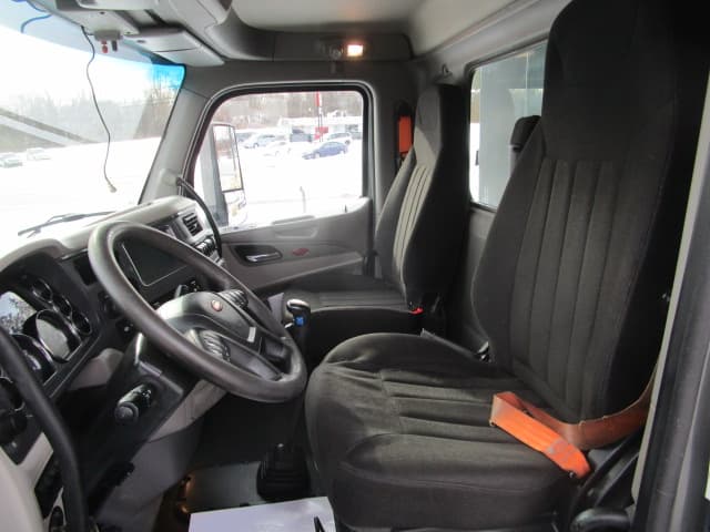 2020 Peterbilt 567 — photo 9