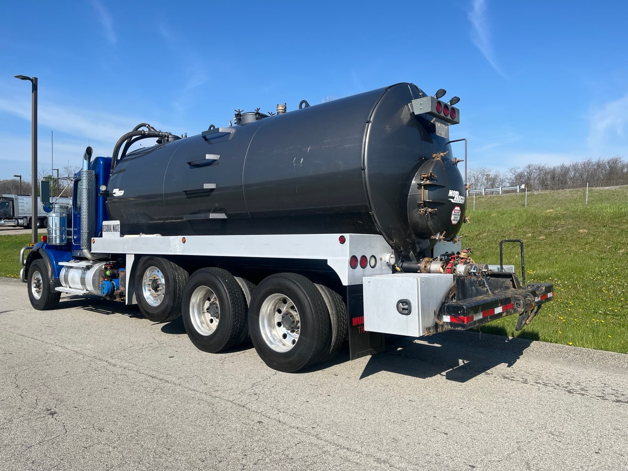 2019 Kenworth T800 — photo 2