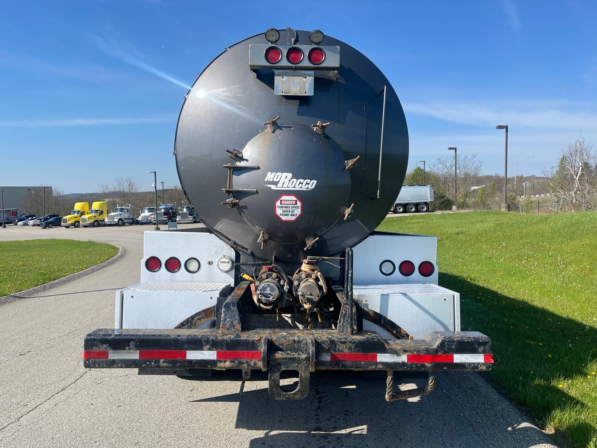 2019 Kenworth T800 — photo 3