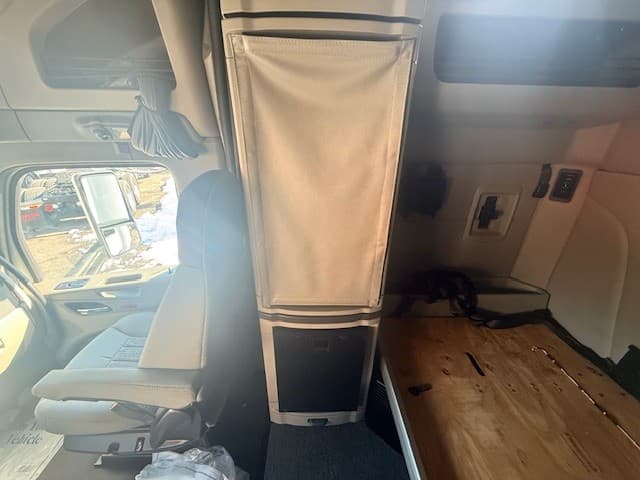 2021 Peterbilt 579 — photo 12