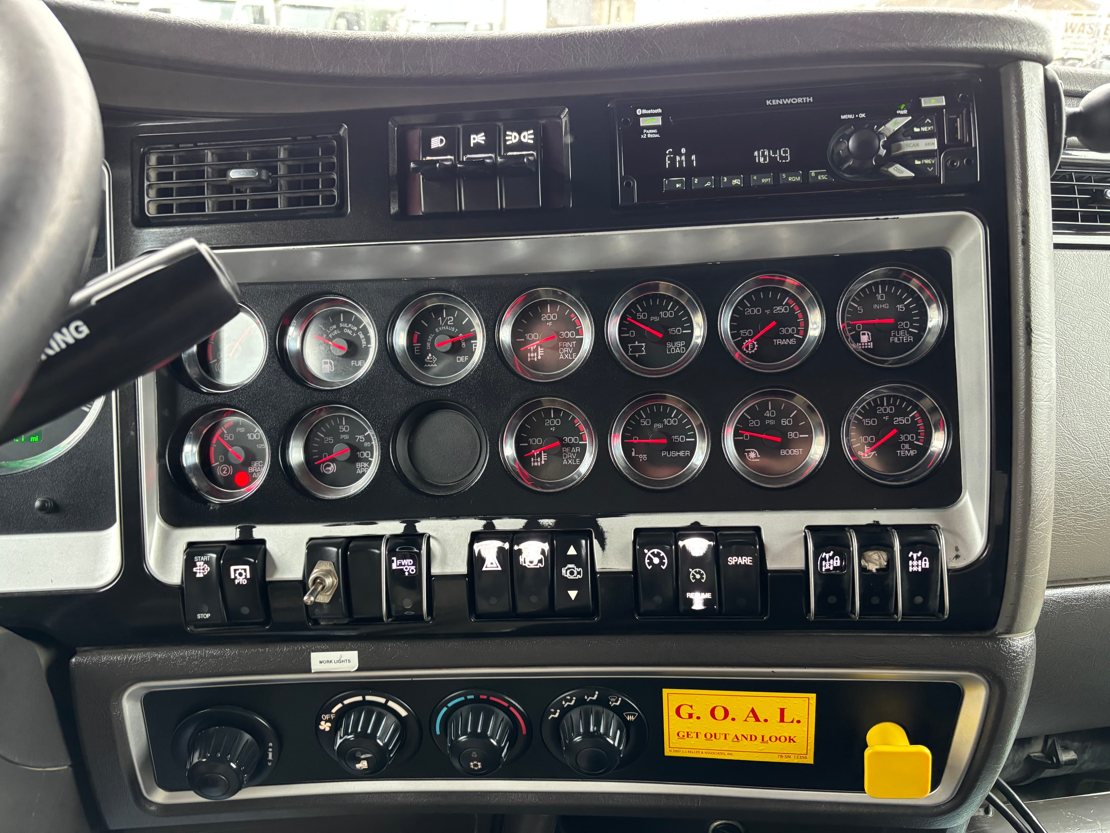 2019 Kenworth T800 — photo 10