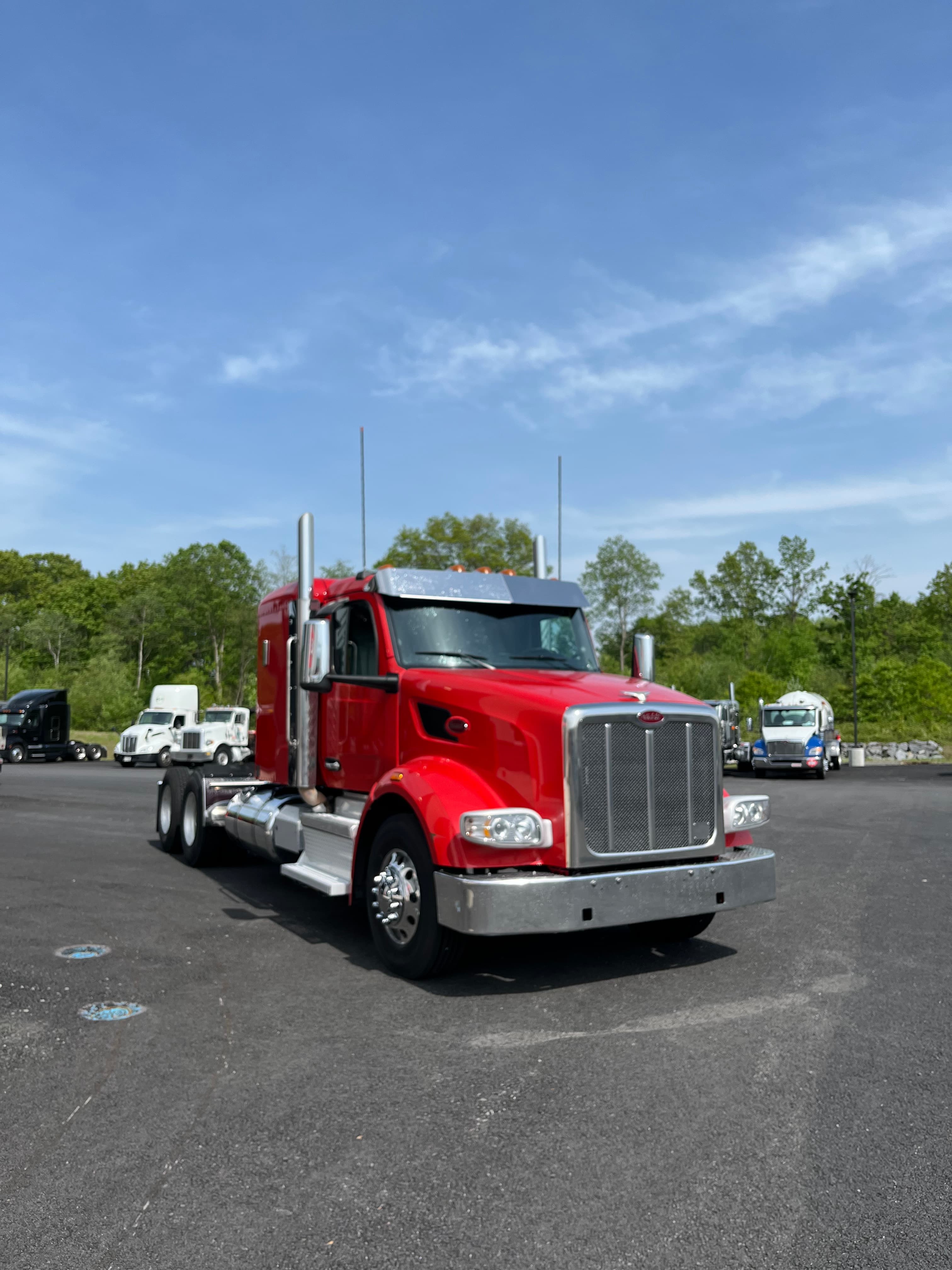 2023 Peterbilt 567 — photo 7