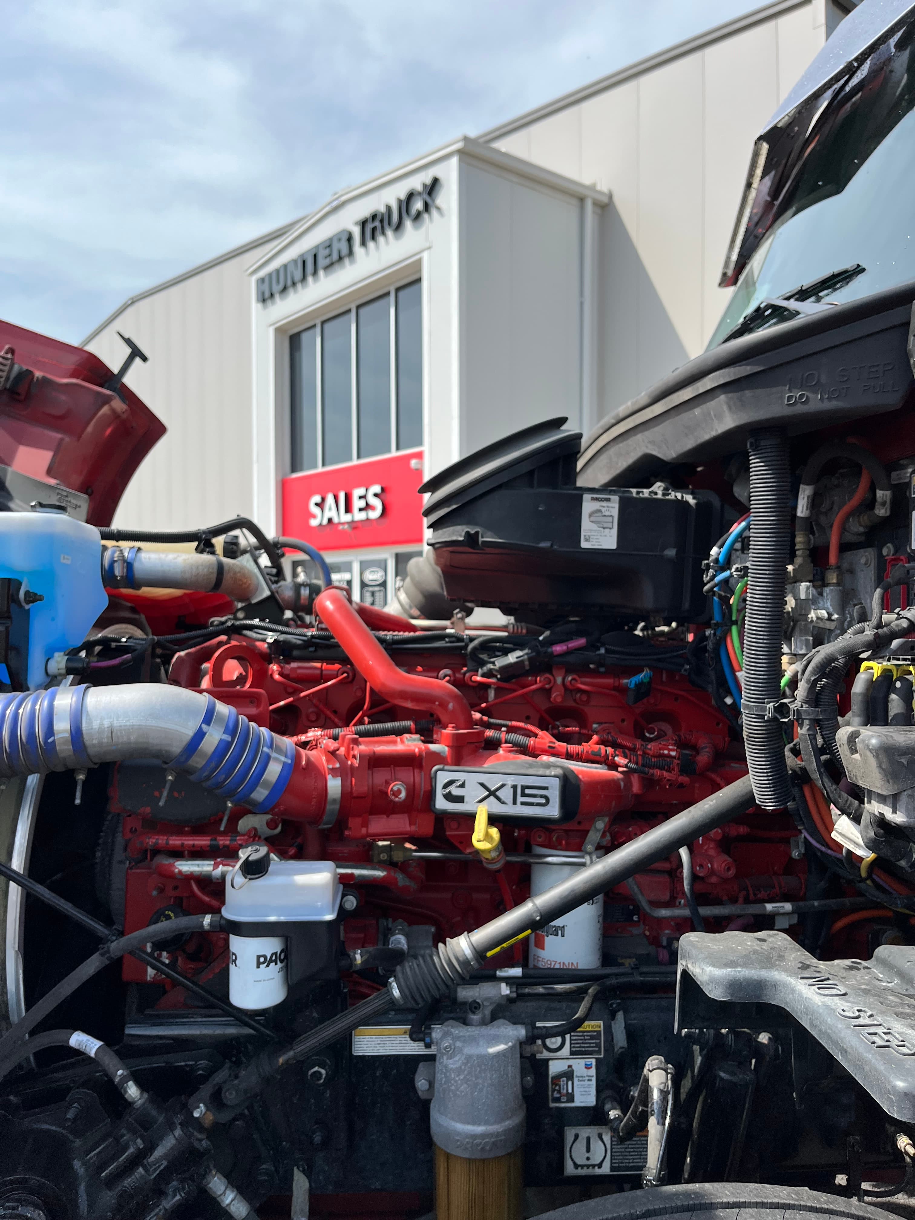 2023 Peterbilt 567 — photo 9