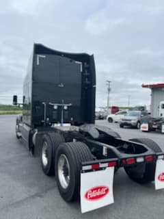 2025 Peterbilt 579 — photo 6