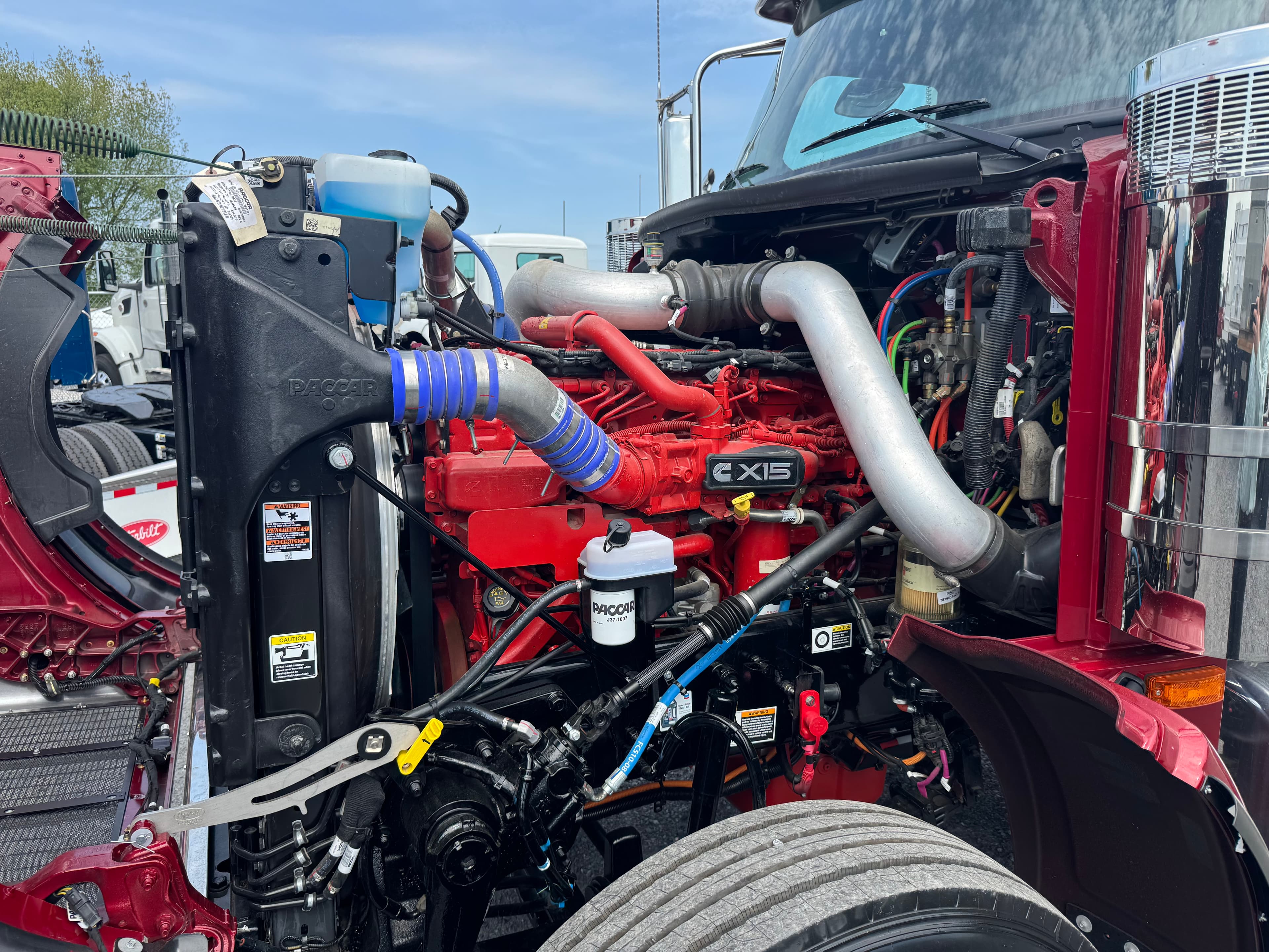 2025 Peterbilt 589 — photo 10