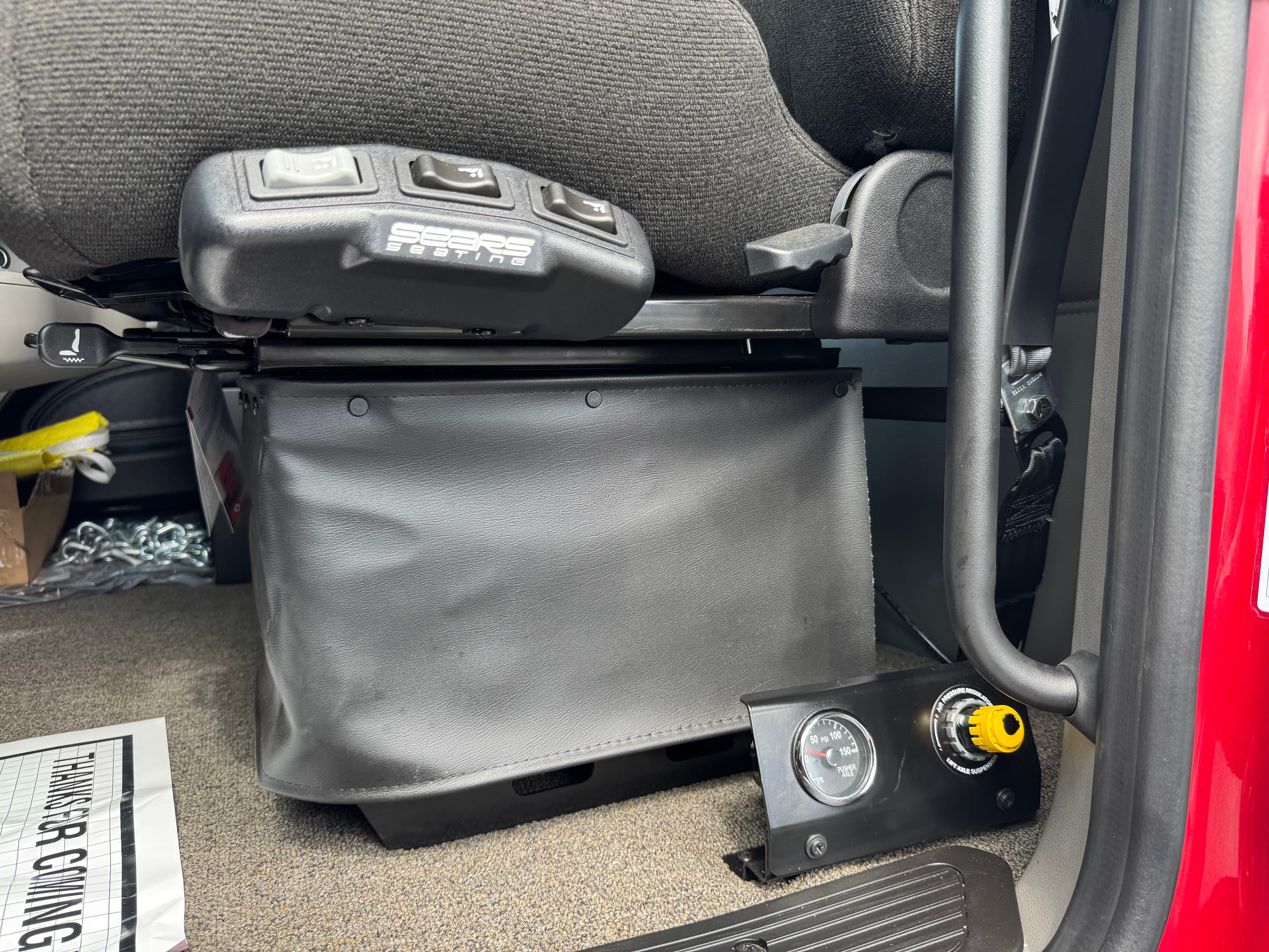 2025 Peterbilt 589 — photo 16